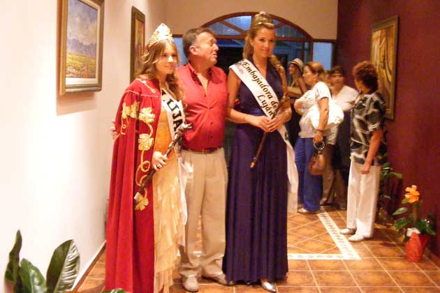Guillermo Castro y Reinas Vendimiales